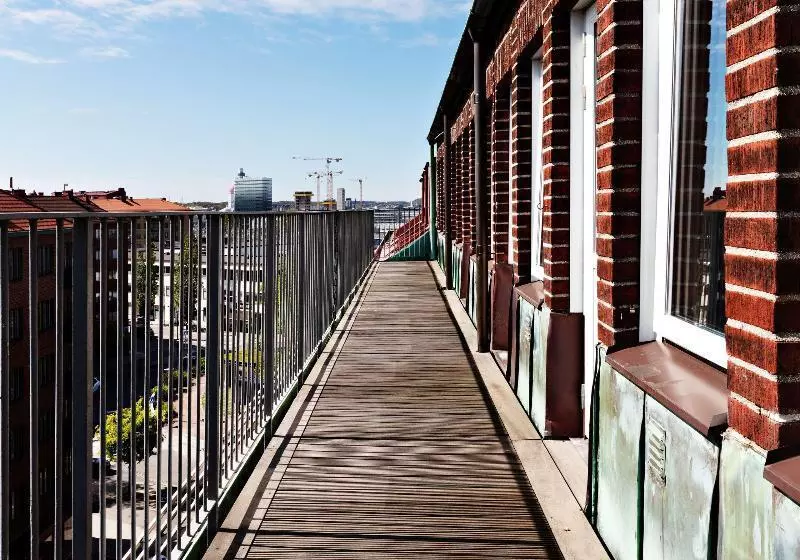 Fotos del hotel Sure  By Best Western Arena:  6