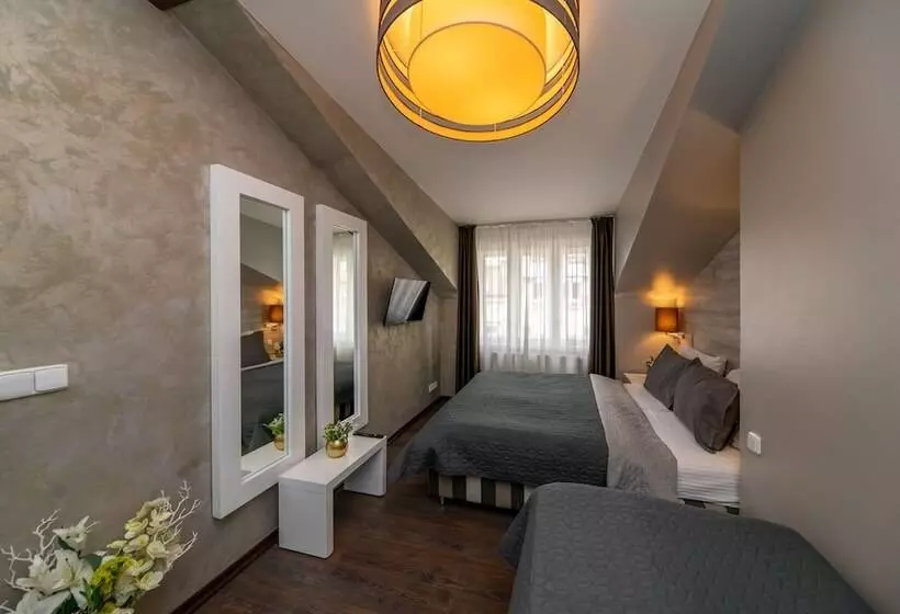 Fotos del hotel Emporio Prague Apartments:  2