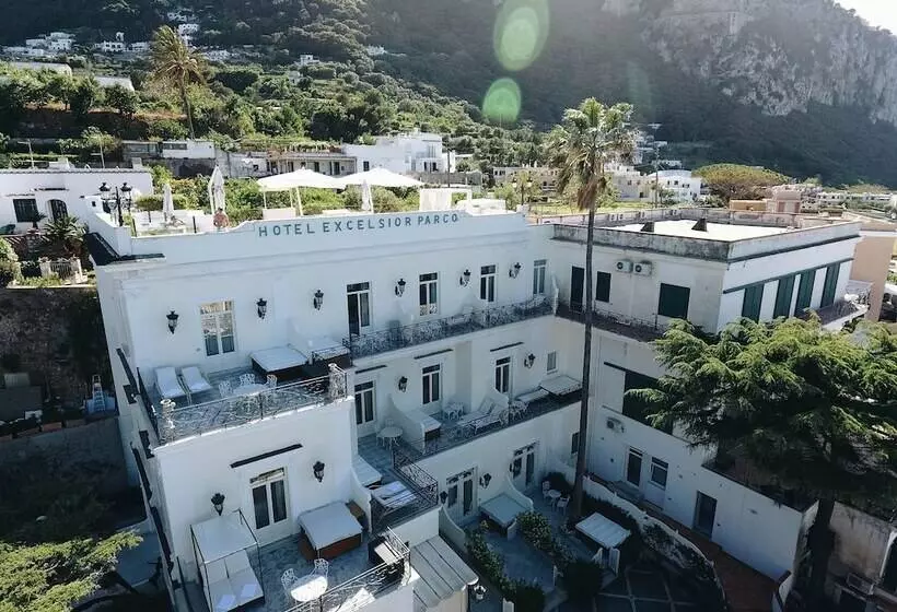 Luxury Villa Excelsior Parco