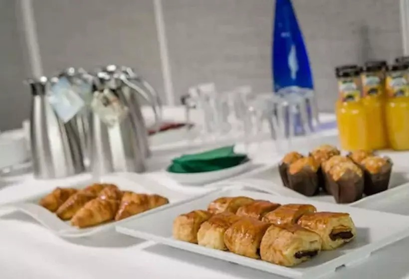 Fotos del hotel Asset Torrejón:  11