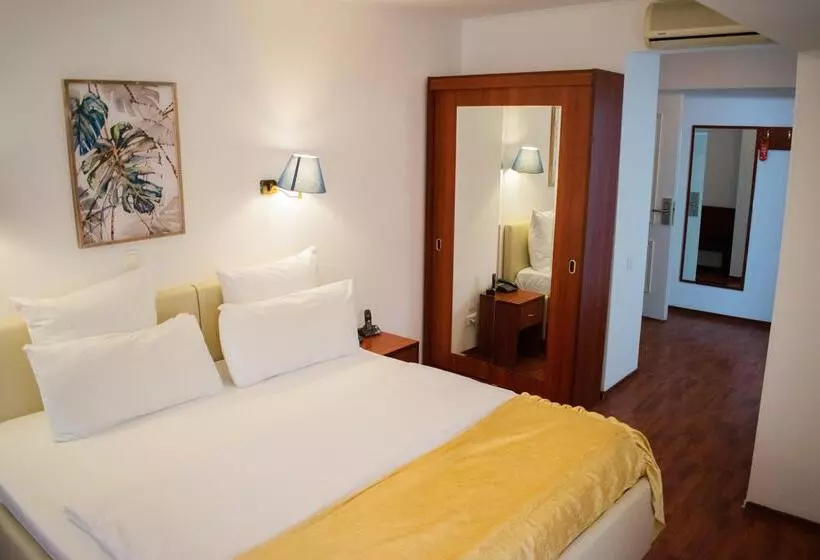 Fotos del hotel Atrium  Bucharest City Center:  19