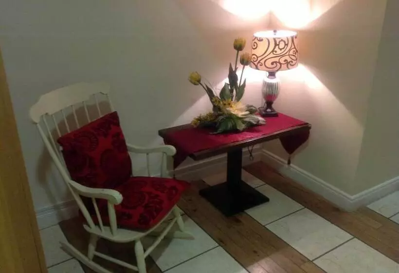 Fotos del hotel The Corralea Court:  23