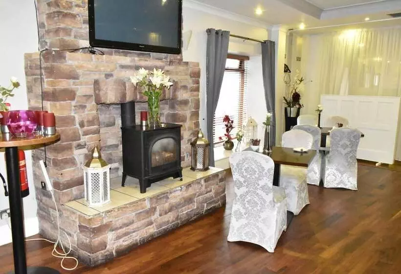 Fotos del hotel The Corralea Court:  22