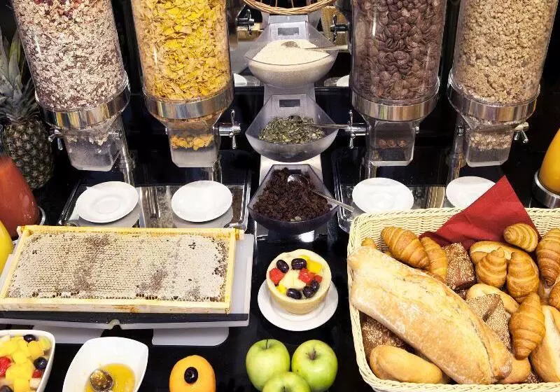 Fotos del hotel Grand  Downtown:  3