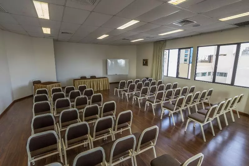 Fotos del hotel Jose Antonio Executive:  15