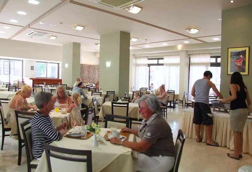 Fotos del hotel Saint Constantin:  23