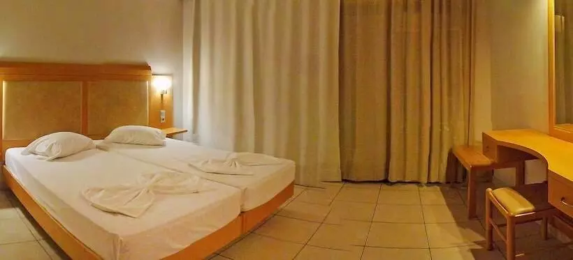 Fotos del hotel Saint Constantin:  10