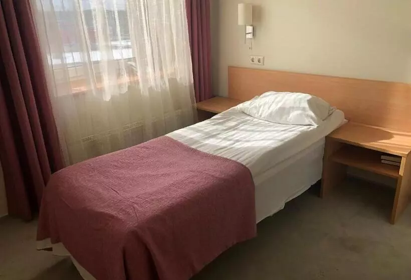 Fotos del hotel Toss:  15