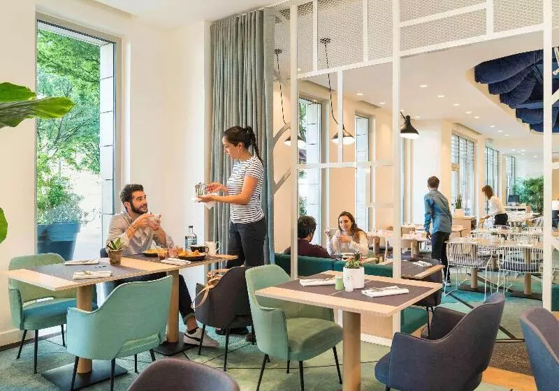 Fotos del hotel Novotel Paris Centre Gare Montparnasse:  24