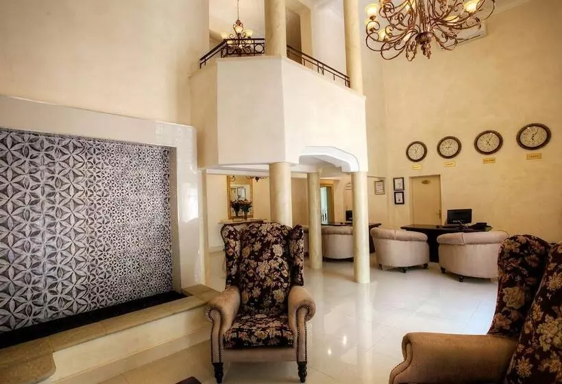 Fotos del hotel 10 2nd Avenue Houghton Estate:  3