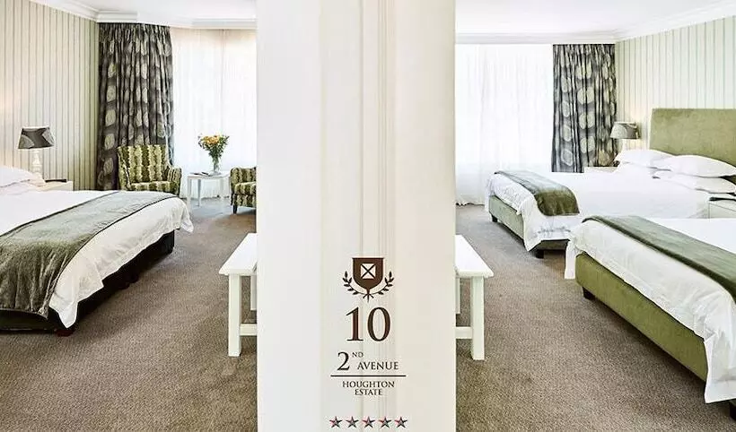 Fotos del hotel 10 2nd Avenue Houghton Estate:  22