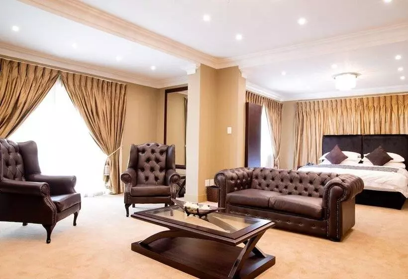 Fotos del hotel 10 2nd Avenue Houghton Estate:  21