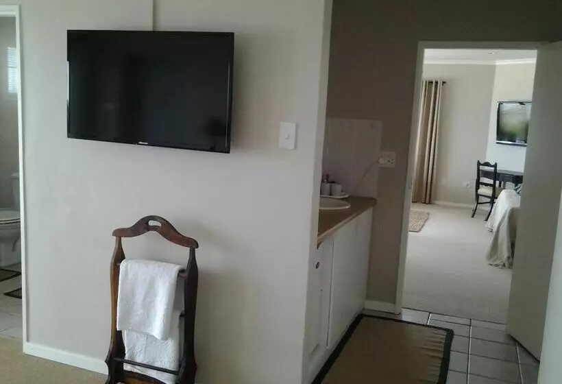 Fotos del hotel Hotel Beaumonte Guesthouse:  16