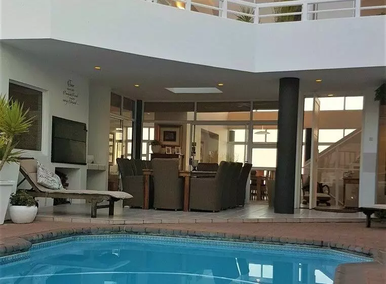 Fotos del hotel Hotel Beaumonte Guesthouse:  3