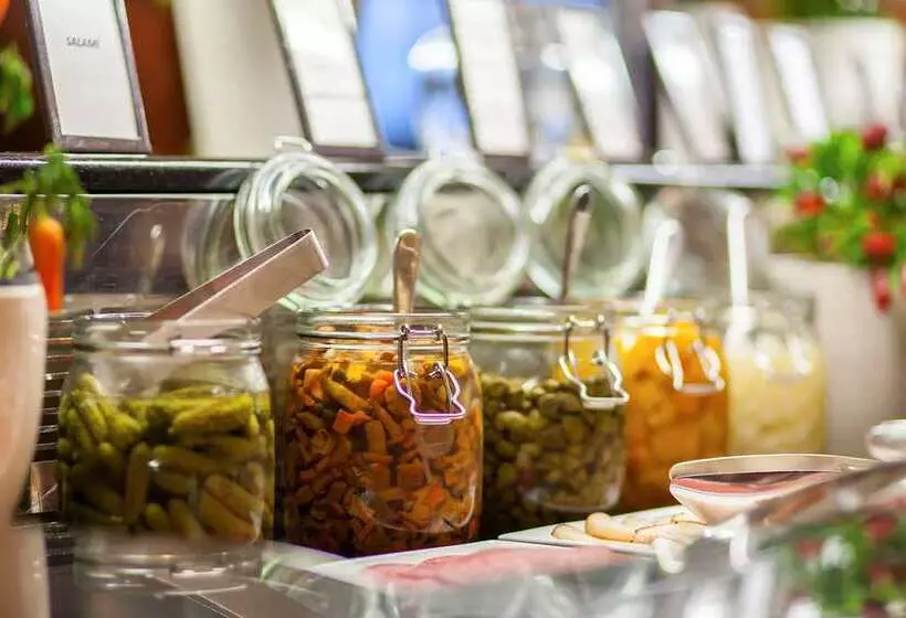 Fotos del hotel Hilton Warsaw City:  21