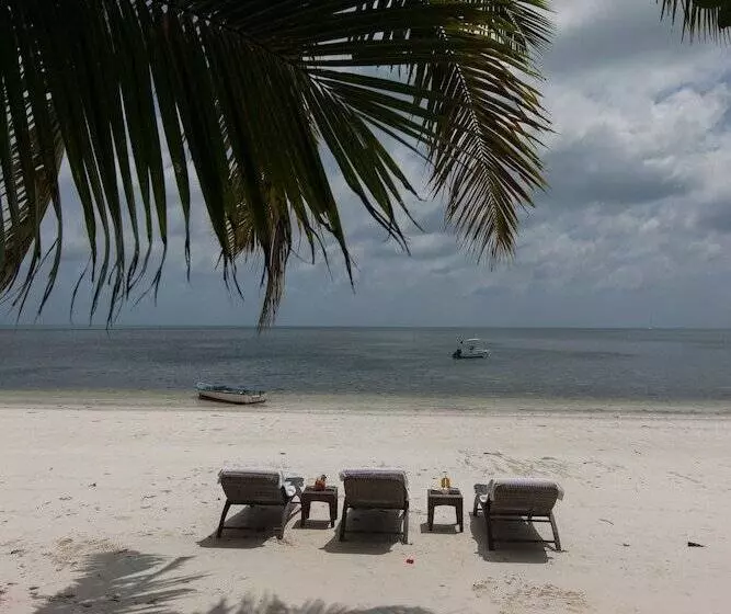 Fotos del hotel Le Relax Beach Resort:  5