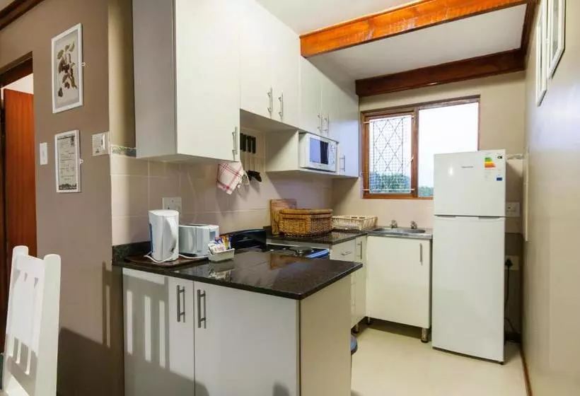 Fotos del hotel Pine Lodge Resort:  7