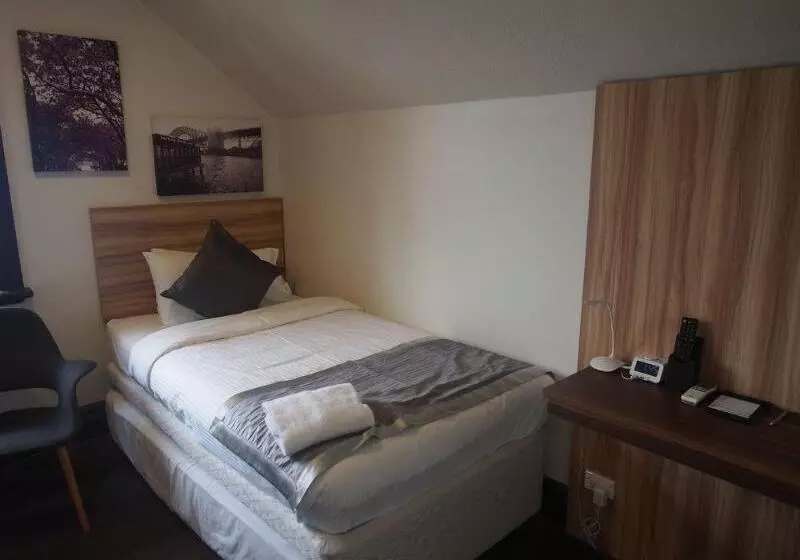 Fotos del hotel Glenferrie Lodge:  1