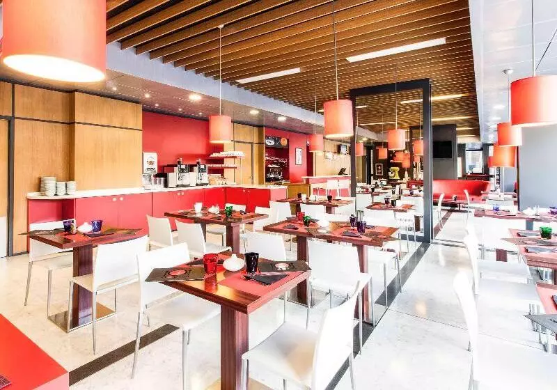 Fotos del hotel Ibis Roma Fiera:  7