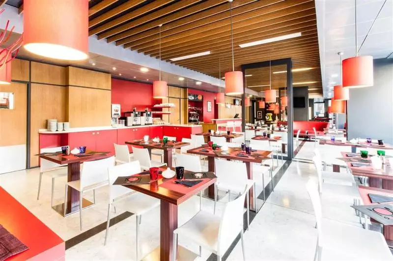 Fotos del hotel Ibis Roma Fiera:  17