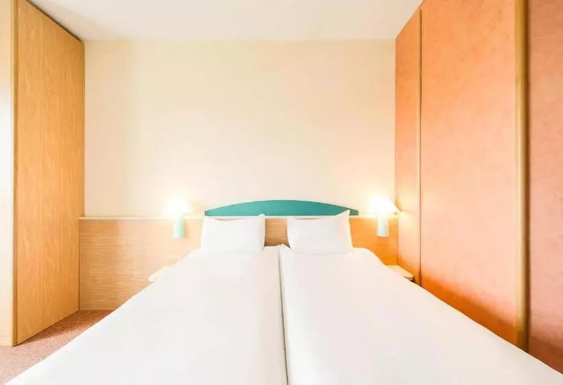 Fotos del hotel Ibis Roma Fiera:  20