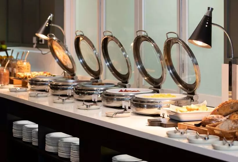 Fotos del hotel Travelodge Hotel Garden City Brisbane:  11