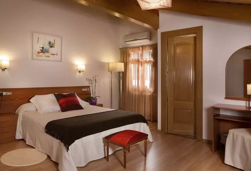 Fotos del hotel Porta D'Alella:  5