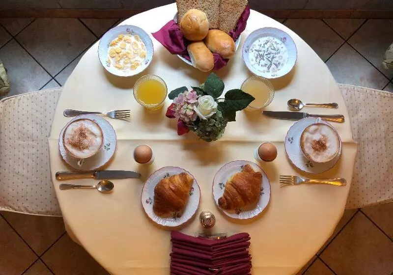 Fotos del hotel Rosary Garden:  6