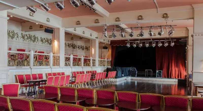 Fotos del hotel The Grand:  10