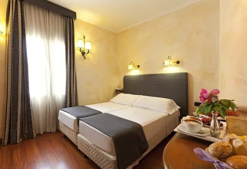 Fotos del hotel La Fenice:  11