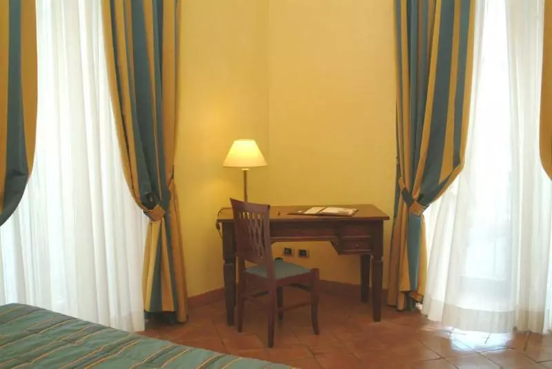 Fotos del hotel La Ville:  10