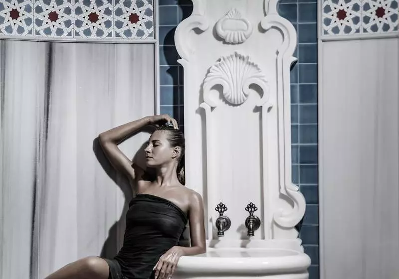 Fotos del hotel Charisma De Luxe:  5