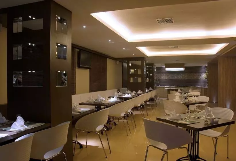 Fotos del hotel Mapple Express:  24