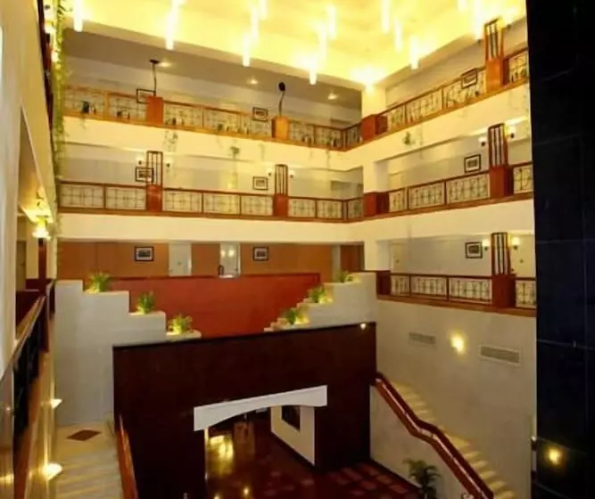 Fotos del hotel The Golden Palms:  11