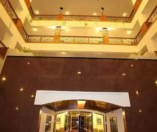 Fotos del hotel The Golden Palms:  16