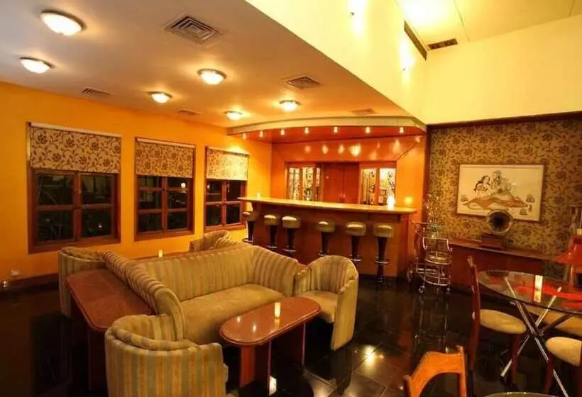 Fotos del hotel The Golden Palms:  2