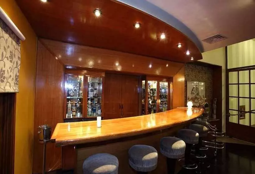 Fotos del hotel The Golden Palms:  17