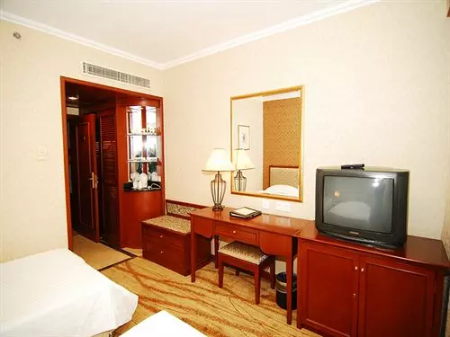 Fotos del hotel Ping An Fu:  11