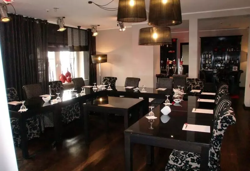 Fotos del hotel Stage 47:  2