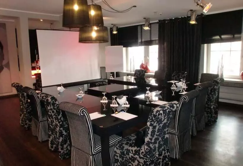 Fotos del hotel Stage 47:  16