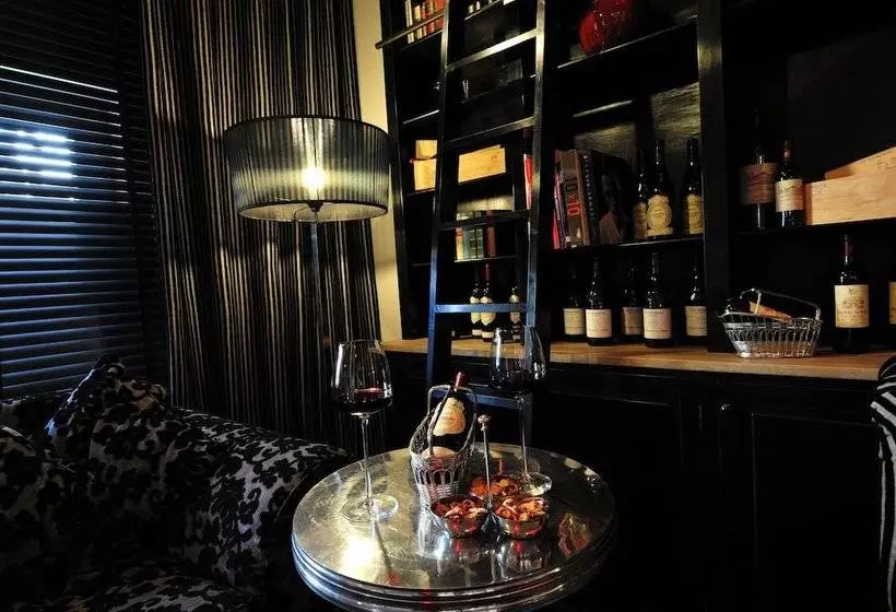 Fotos del hotel Stage 47:  3