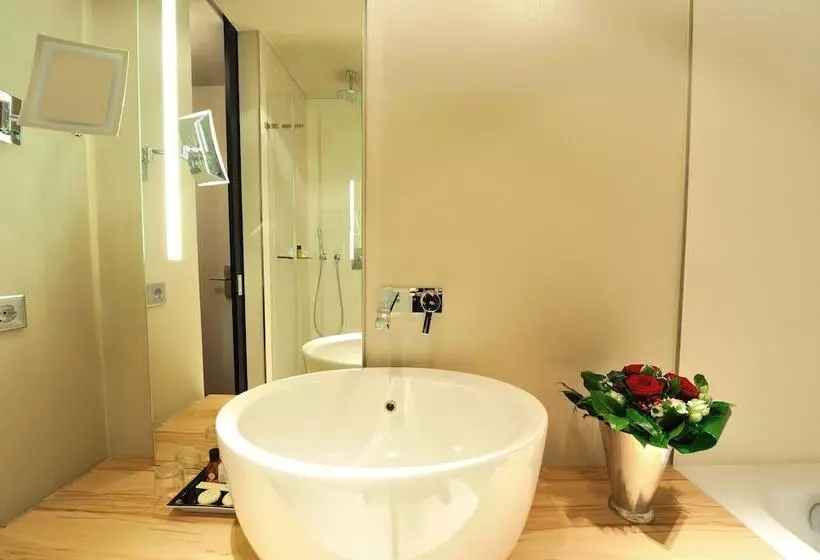 Fotos del hotel Stage 47:  18