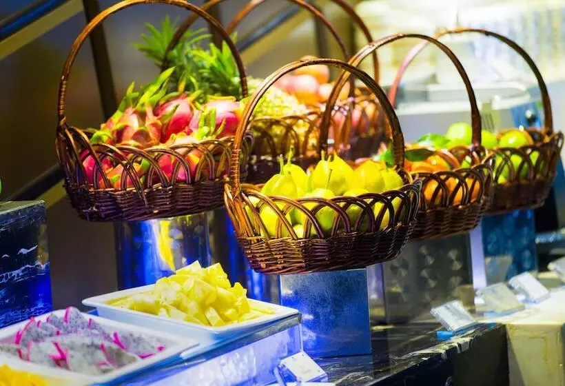 Fotos del hotel Huachen International:  6