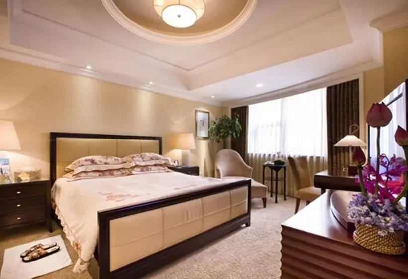 Fotos del hotel Huachen International:  18