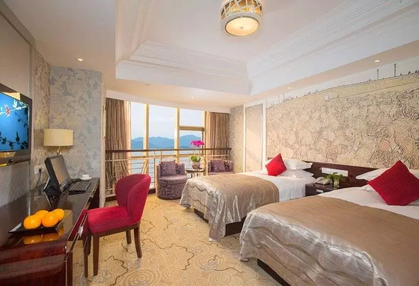 Fotos del hotel Huachen International:  17