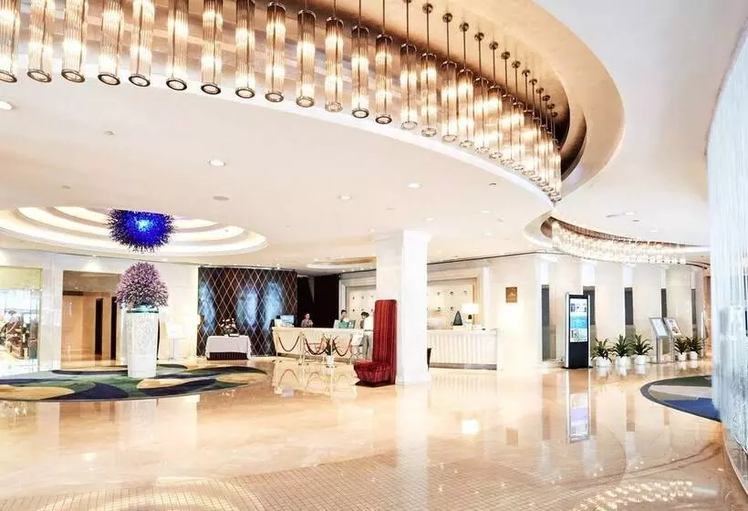 Fotos del hotel Huachen International:  4