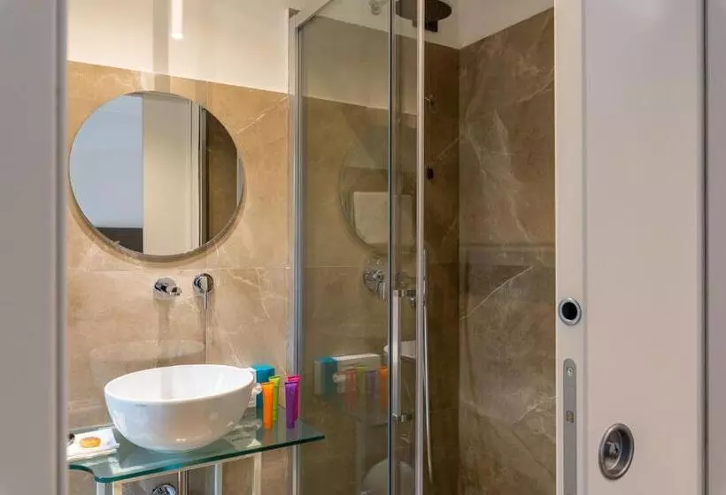 Fotos del hotel Mercure Roma Centro Termini:  7