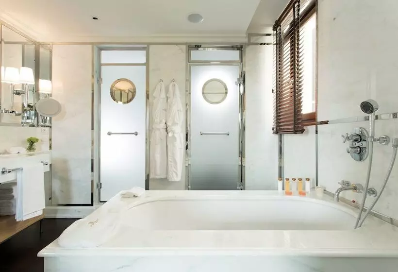 Fotos del hotel Portrait Firenze - Lungarno Collection:  24