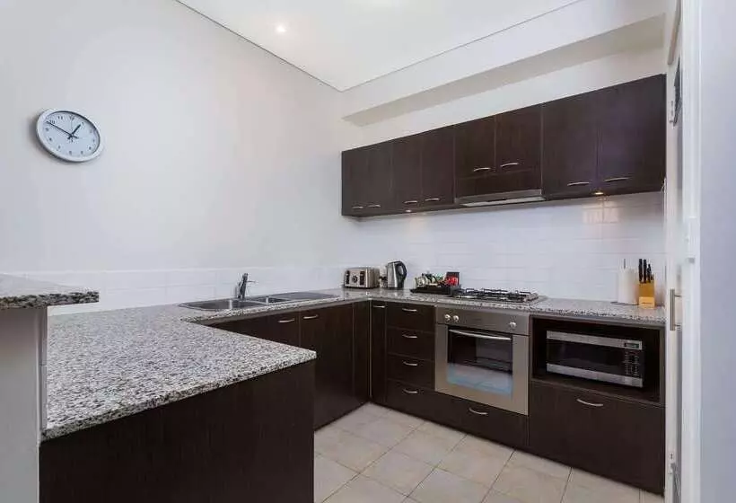 Fotos del hotel Ramada By Wyndham Perth The Outram:  8