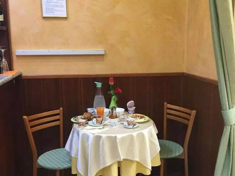 Fotos del hotel Dorè:  10